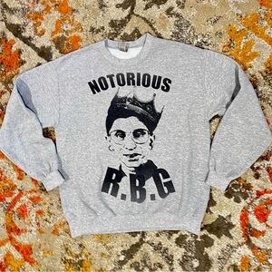 NOTORIOUS RBG Ruth Bader Ginsburg
Sweatshirt SIZE MEDIUM